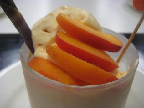 HELADO DE GALLETAS DE CANELA  (Sin huevo y sin necesidad de cocción)
