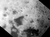 Nubes metano sobrevolando Ligeia Titán