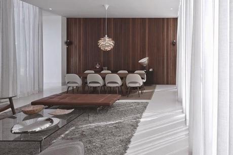 Casa Vanguardista en Aroreira  /  Minimal Style House in Aroreia