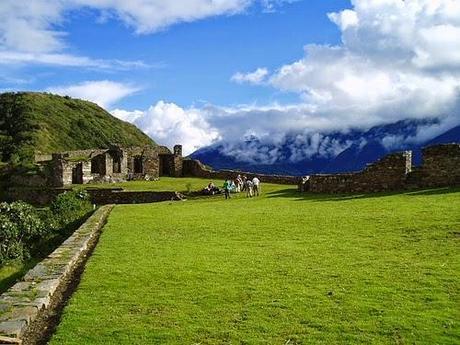 Las 20 joyas secretas adonde viajar en el Perú, según la brújula del azar