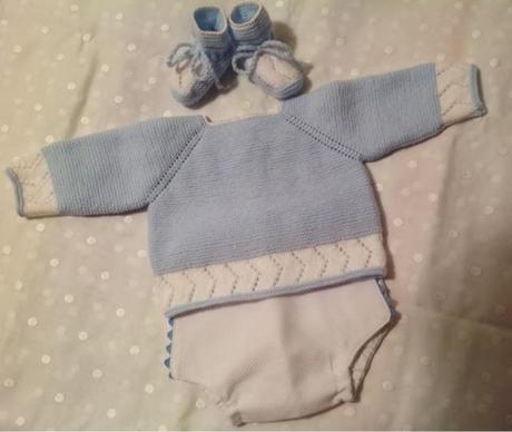 Conjunto de Lana Celeste y Ranita de Pique.