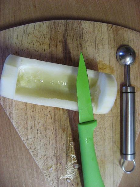 ENSALADA DE PEPINO Y BROTES TIERNOS