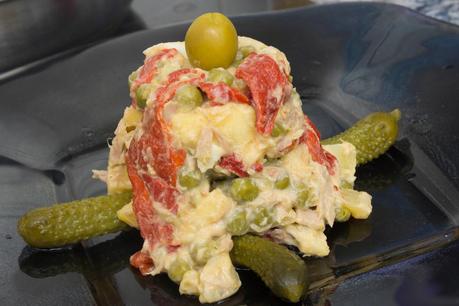 Ensaladilla de melva con manzana y relato de denia