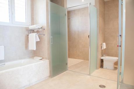 SUITES DE PUERTO SHERRY. ALOJAMIENTO Y DECORACIÓN EXQUISITOS CON VISTAS AL PUERTO DEPORTIVO