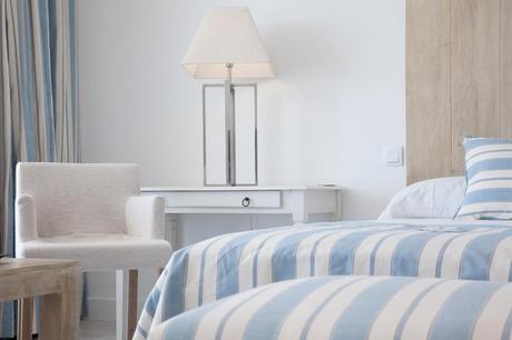 SUITES DE PUERTO SHERRY. ALOJAMIENTO Y DECORACIÓN EXQUISITOS CON VISTAS AL PUERTO DEPORTIVO