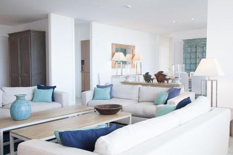 SUITES DE PUERTO SHERRY. ALOJAMIENTO Y DECORACIÓN EXQUISITOS CON VISTAS AL PUERTO DEPORTIVO