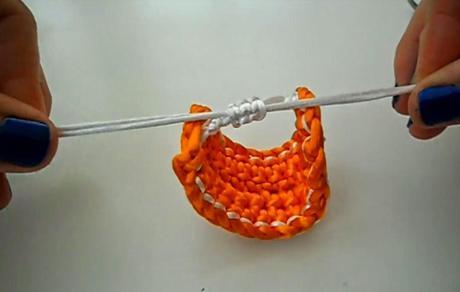 TUTORIAL: pulsera con ganchillo TUTORIAL: pulsera con ganchillo