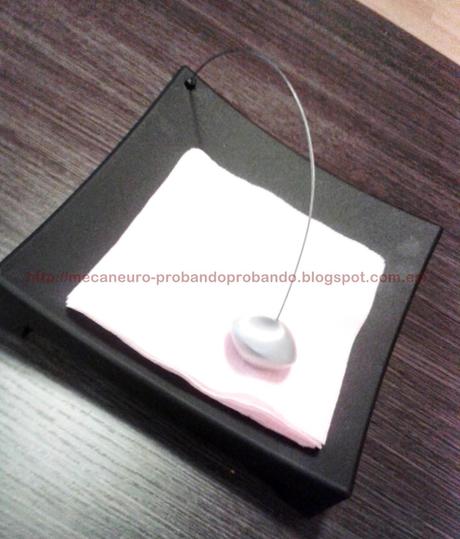 SERVILLETERO KNYCK, DE IKEA