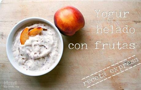 Yogur helado con frutas