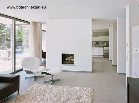 Sala de estar de residencia contemporánea en Alemania