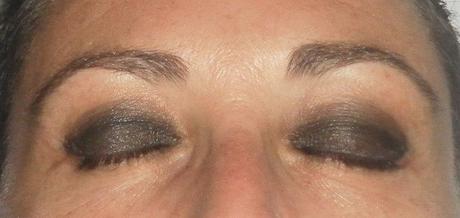 look ahumado, ahumado, maquillaje ahumado, eyeliner, lapiz negro, sombra negra, sombra café, labial nudé, labial rosa, correctores, maquillaje, makeup