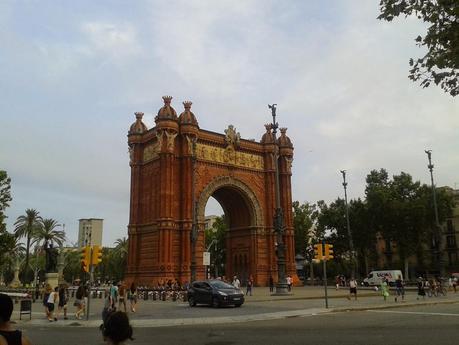 Agarra las maletas, nos vamos a ... BARCELONA. Mini guía de viaje