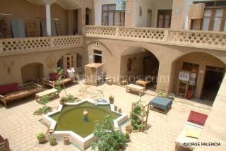 DATOS PRÁCTICOS Y CONSEJOS PARA VIAJAR A IRAN NOGHLI HOUSE HOTEL EN KASHAN