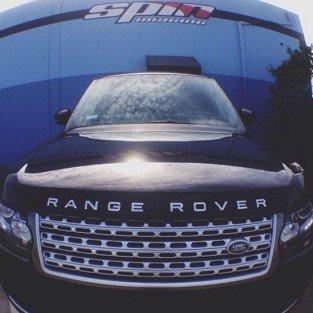 kylie-jenner-range-rover