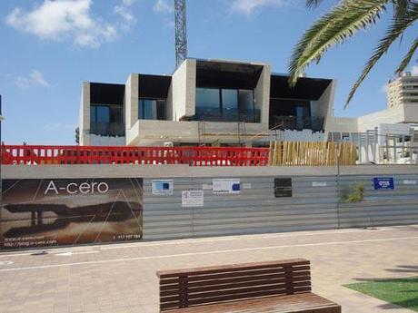 Imágenes de obra de la vivienda diseñada por A-cero en la Costa Mediterránea