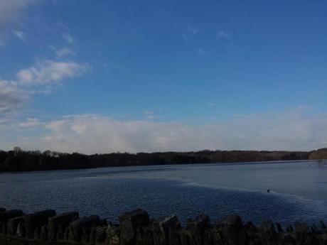 HAZ BIEN Y NO MIRES A QUIEN