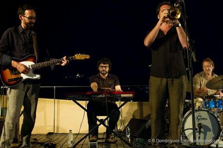 © R.Domínguez-Juan de Diego TRAKAS