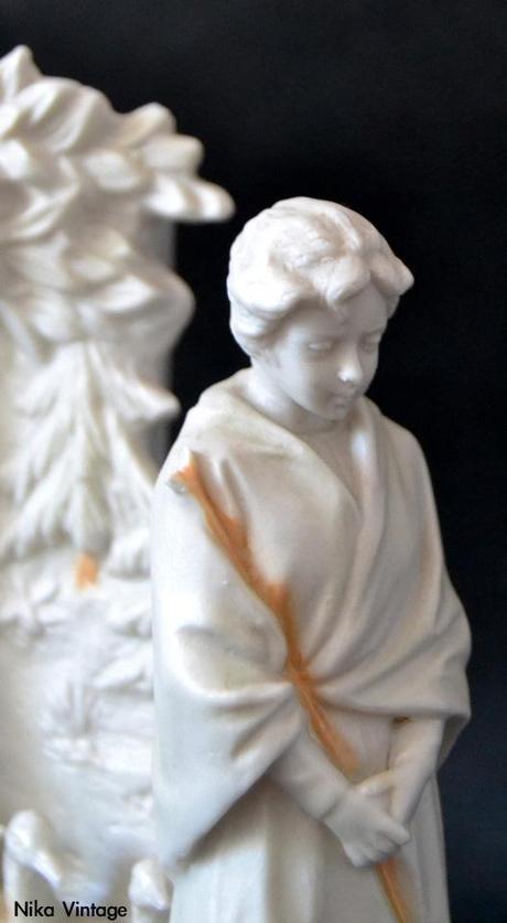 porcelana, Biscuit, francesa, jarron, conjunto escultorico, porcelana Bisculit, figura