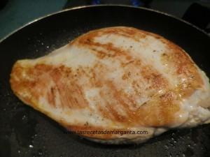 Pechuga de pavo con cerezas