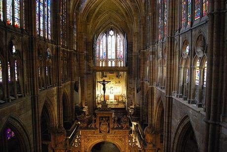 interior-catedral-de-leon