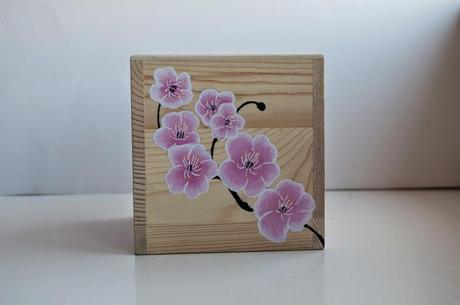 Caixa mocadors amb flors de cirerer/ Caja de pañuelos con flores de cerezo