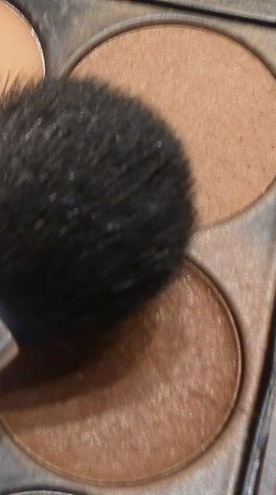 maquillaje dorado, look dorado, tecnica ahumado, efecto ahumado, makeup, 