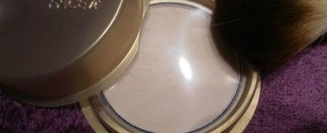 maquillaje dorado, look dorado, tecnica ahumado, efecto ahumado, makeup, 