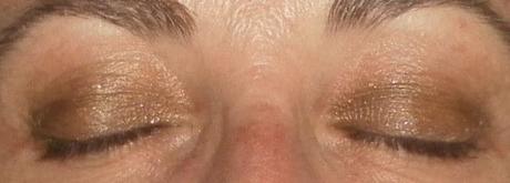 maquillaje dorado, look dorado, tecnica ahumado, efecto ahumado, makeup, 