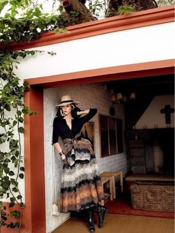 Editorial: Dark Horse by Mario Testino. Vogue US, Setiembre 2014.