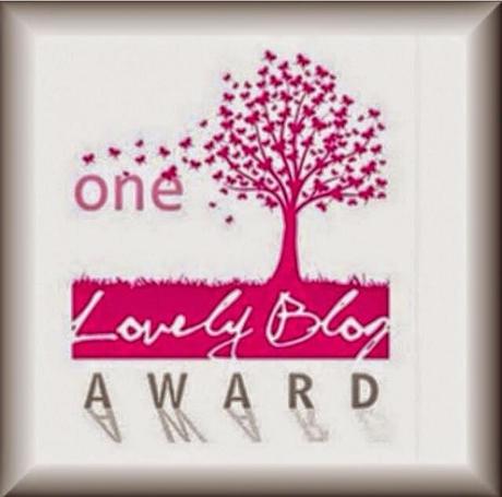 ONE LOVELY AWARD.......given by a lovely person.