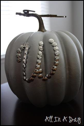 IDEAS DIY con chinchetas que no te puedes perder IDEAS DIY con chinchetas que no te puedes perder