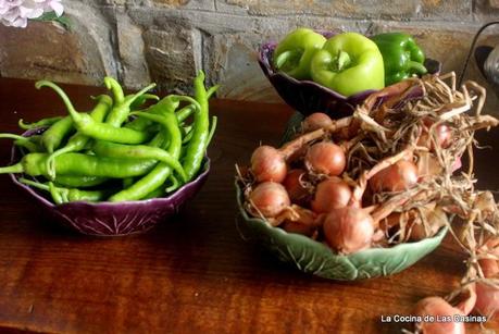 Cinta de Lomo Adobado al Horno con Cebolletas Confitadas de la Huerta de las Mora en Salave