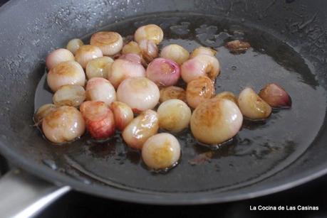 Cinta de Lomo Adobado al Horno con Cebolletas Confitadas de la Huerta de las Mora en Salave