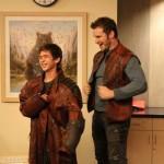 Chris Pratt visitando un hospital