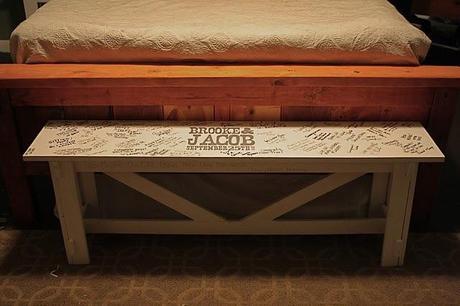 Bancos de madera como libros de firmas colores-de-boda-libro-firmas-banco-madera-4