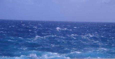 olas en el océano Atlántico