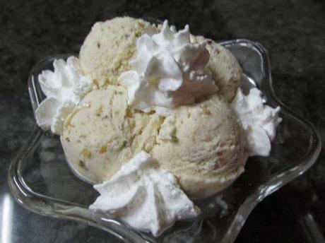 HELADO  DE  PISTACHO