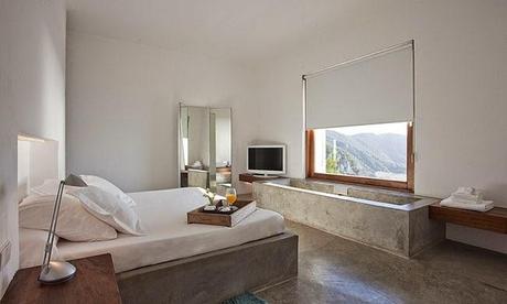 Villa Rustica y Moderna en Ibiza  /  Rustic and Modern VIlla in Ibiza