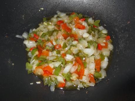 POLLO AL CHILINDRÓN