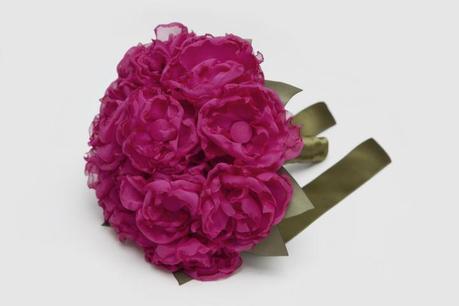 colores-de-boda-ramo-flores-tela-blanca-blanco-5