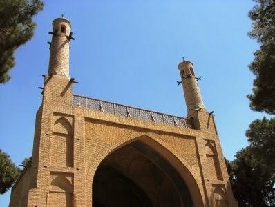 Minaretes oscilantes, Iran