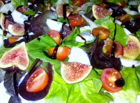 Ensalada de Lechuga Salanova e Higos