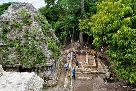 Descubren restos de dos ciudades perdidas de los mayas