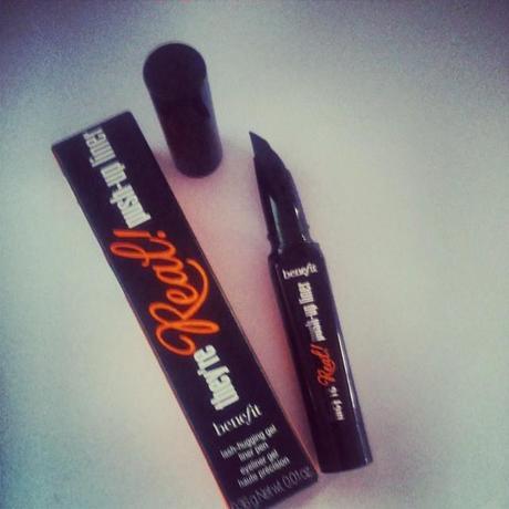 They're Real push-up liner de Benefit