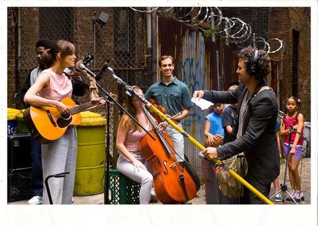 BEGIN AGAIN (USA, 2014) Musical, Vida normal