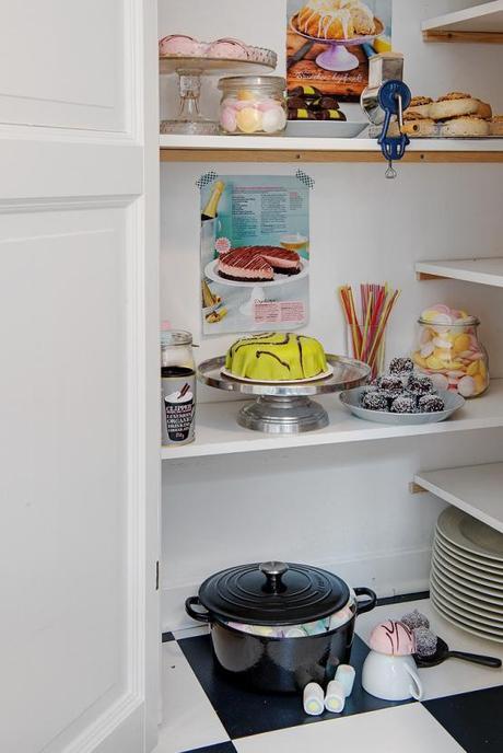 vitrinas mesas ikea sillas de diseño fritz hansen muebles de diseño estilo nórdico escandinavo decoración muebles ikea decoración en blanco y neutros decoración de comedores nórdicos comedor sencillo nórdico blanco Comedor de estilo nórdico   armónico y actual 