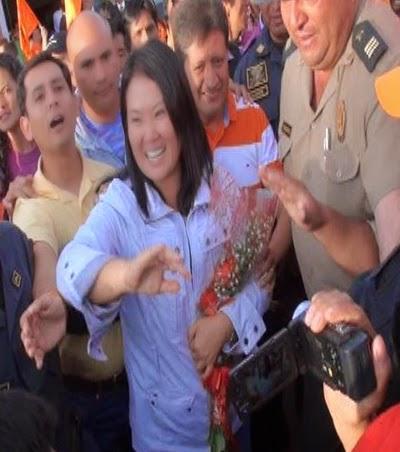En Ica: KEIKO FUJIMORI PRESENTÓ A CANDIDATOS