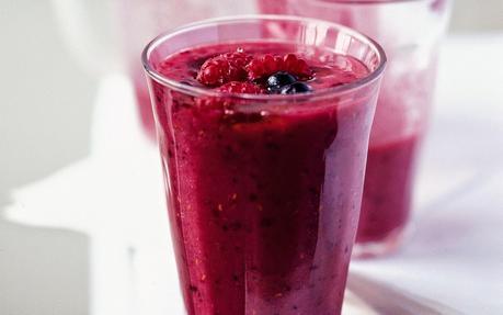 smothie de frutas del bosque