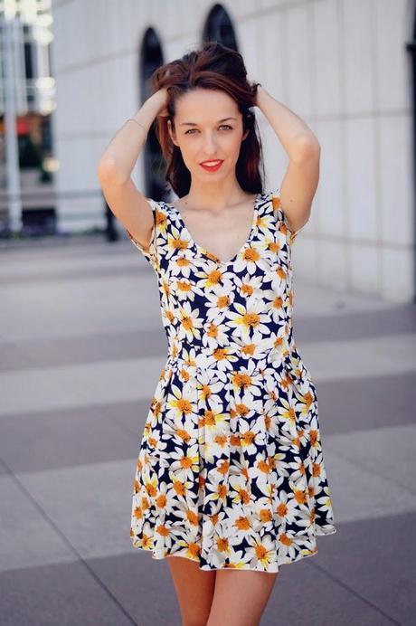 TENDENCIA: ESTAMPADO DE MARGARITAS