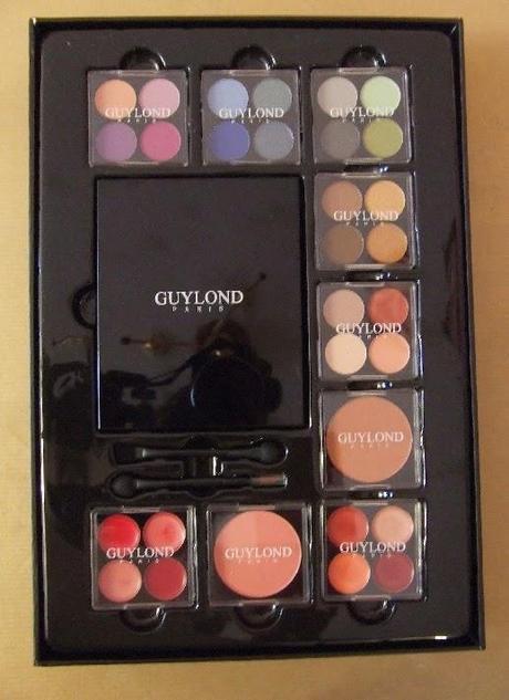 El Estuche Portátil de Múltiple Combinación de GUYLOND – creando una paleta adaptada a nuestros gustos